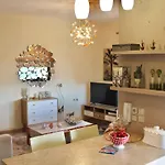 Apartment Suiteviewporos Galatás
