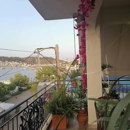 Suiteviewporos-luxury In Galatas (Poros)