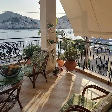 Suiteviewporos-luxury In