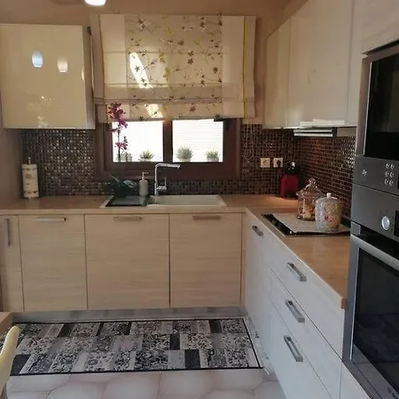 Suiteviewporos-luxury In Galatas (Poros)