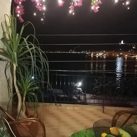 Lejlighed Suiteviewporos-luxury In Galatás