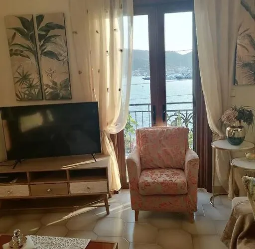 Suiteviewporos Apartmán Galatás