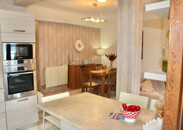 Suiteviewporos Apartmán *